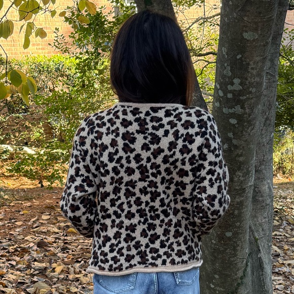 FROM PARIS FRANCE CHIC GOLD BUTTON KNIT
CARDIGAN SWEATER WITH FRONT POCKETS - Picture 4 of 4